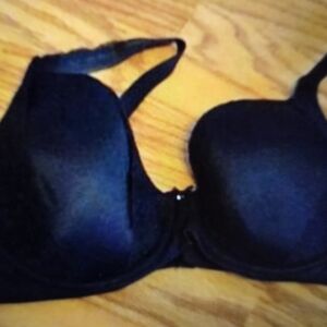 42 C Soma Embraceable Full Coverage black Bra